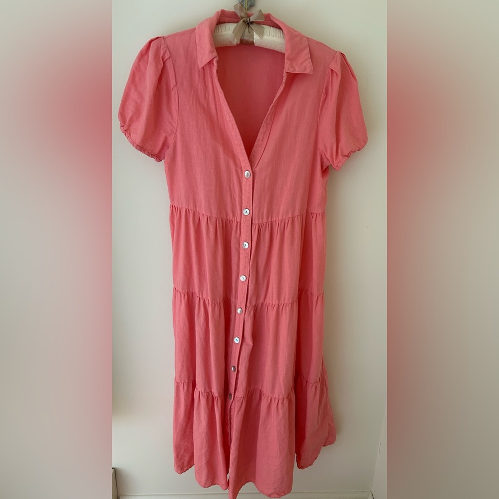 Zara Linen-Blend Tiered Coral Maxi Dress
Size: Medium 
GUC (Loose Threads)
